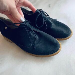 Hush puppies Classic Black Women's Lace-Up Shoes size 7